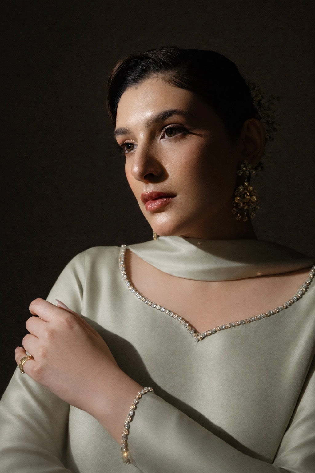 Model wearing the VEYRA luxury womenswear look by Noura Studio