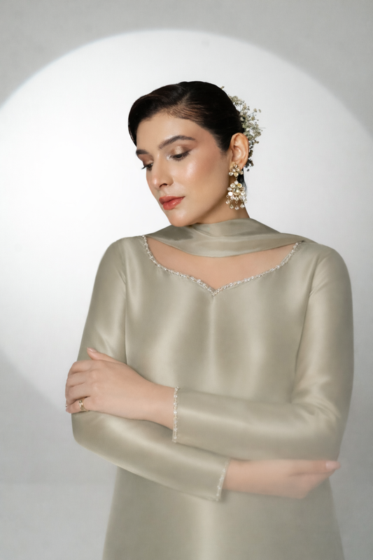 VEYRA luxury silk outfit for modern womenswear styling by Noura Studio