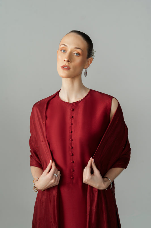 Zorae luxury Pakistani fashion ensemble with modest silhouette