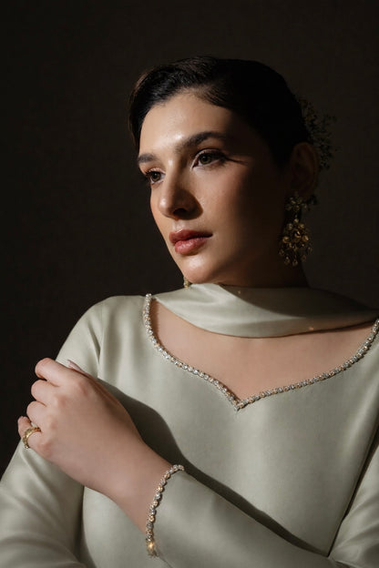 Model wearing the VEYRA luxury womenswear look by Noura Studio